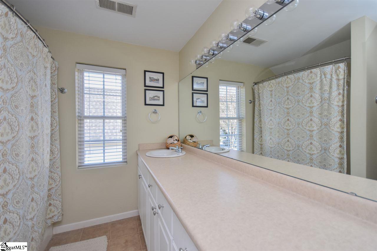 209 Cross Field Road Greenville, SC 29607 - Photo 30 of 36 Gallery Image 30
