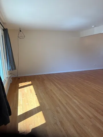 $3,400 | 1814 Holly Avenue, Darien, IL 60561