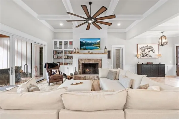 $2,100,000 | 395 Heard Drive, Canton, GA 30114