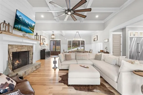 $2,100,000 | 395 Heard Drive, Canton, GA 30114