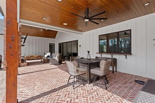 $2,100,000 | 395 Heard Drive, Canton, GA 30114