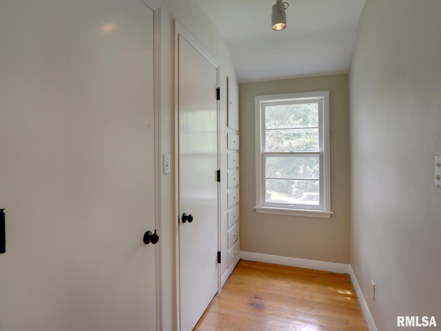75 Woodlawn Road Quincy, IL 62301 - Photo 15 of 29 Gallery Image 15