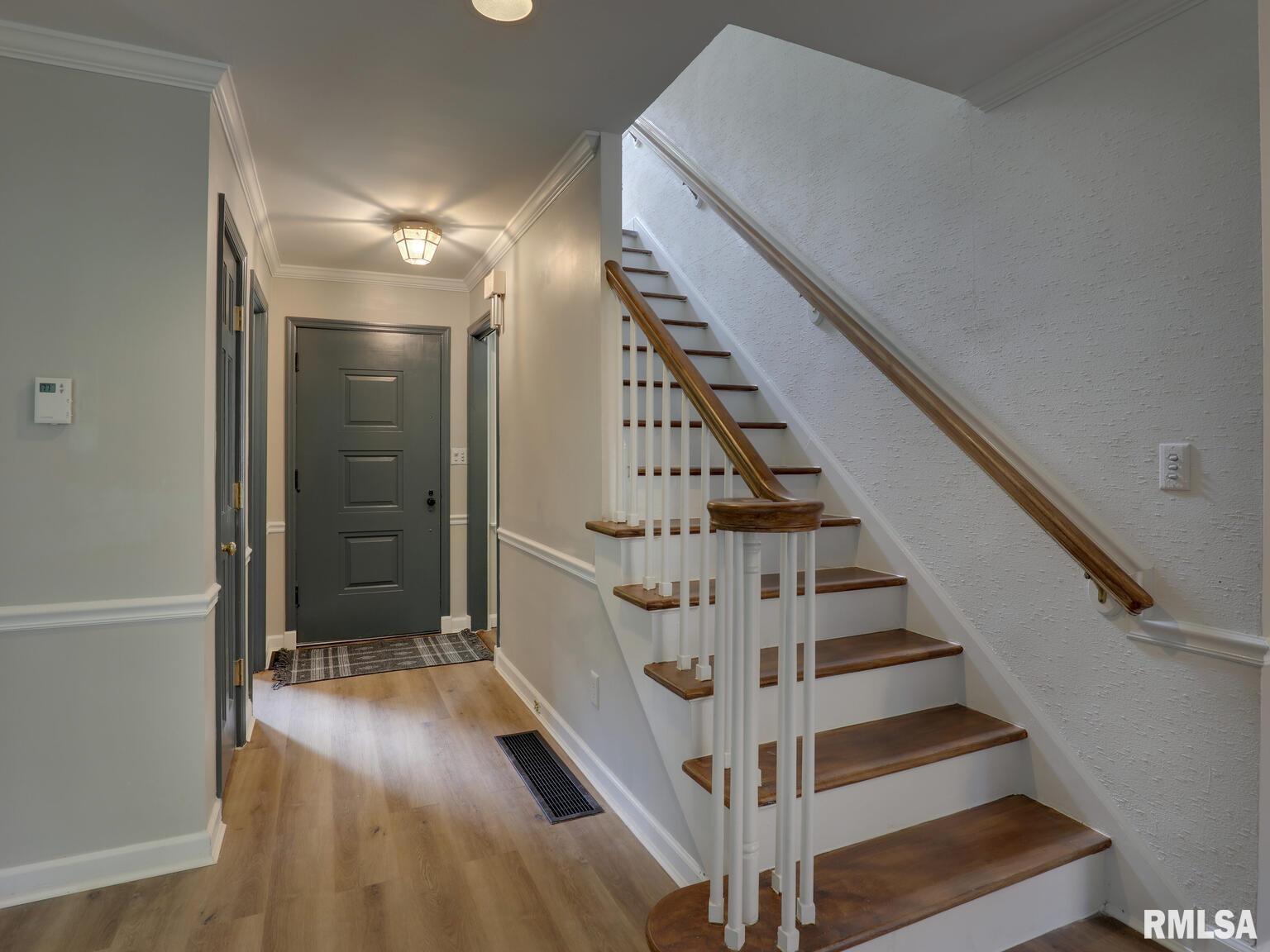 75 Woodlawn Road Quincy, IL 62301 - Photo 9 of 29 Gallery Image 9