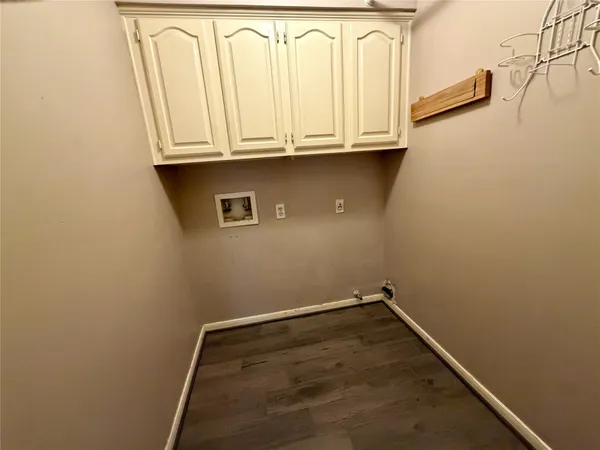 $2,700 | 3214 Explorer Cove, Sugar Land, TX 77479