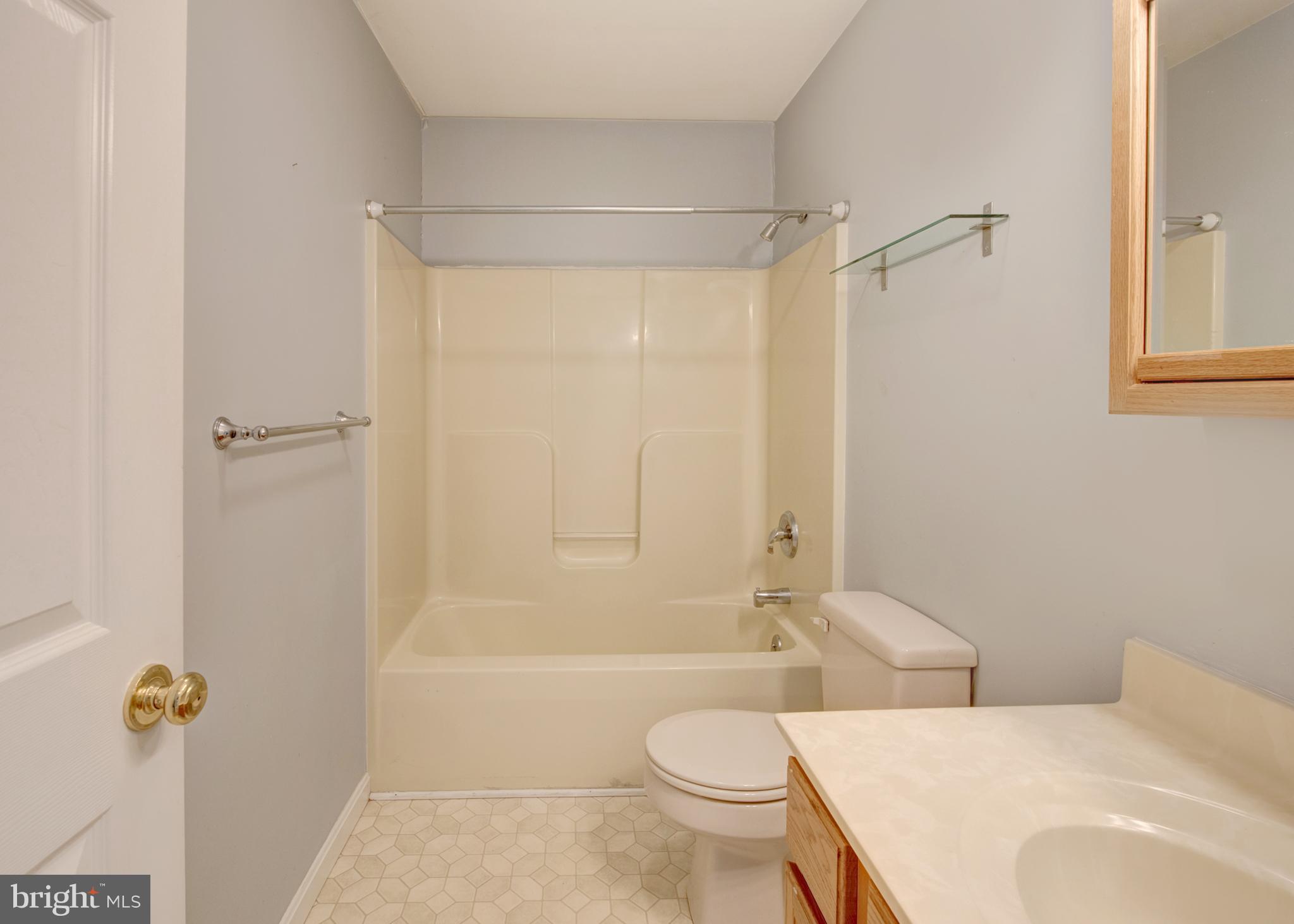 22943 Bay Shore Road Chestertown, MD 21620 - Photo 11 of 26 Shared Bath