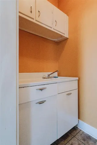 a close view of washer and dryer