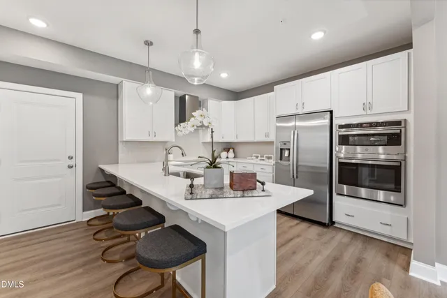 $400,000 | 620 Hedrick Rdg Road, Unit 108, Cary, NC 27519