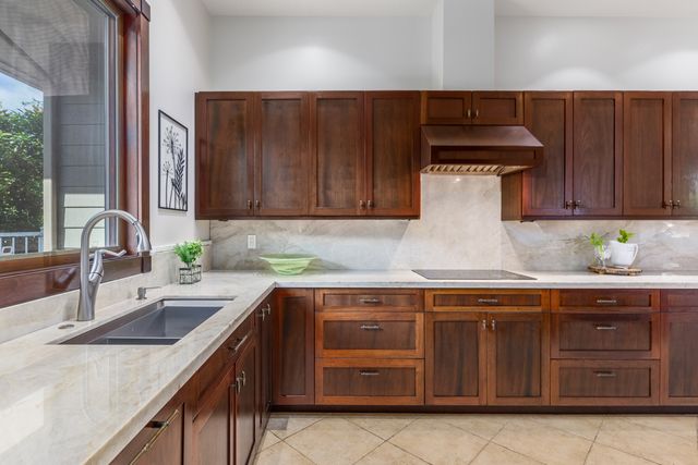 $2,635,000 | 76-861 North Manu O Ku Place, Kailua-Kona, HI 96740