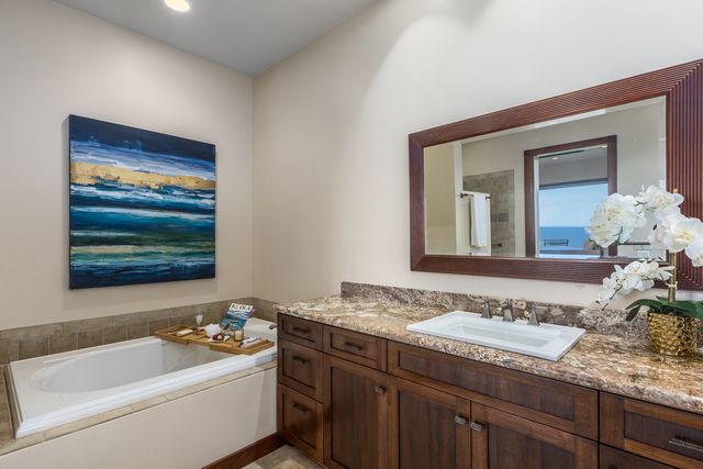 $2,635,000 | 76-861 North Manu O Ku Place, Kailua-Kona, HI 96740