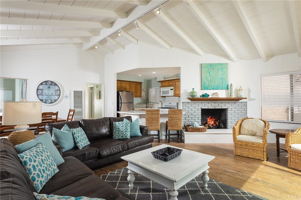 1514 West Oceanfront Newport Beach, CA 92663 - Photo 11 of 63