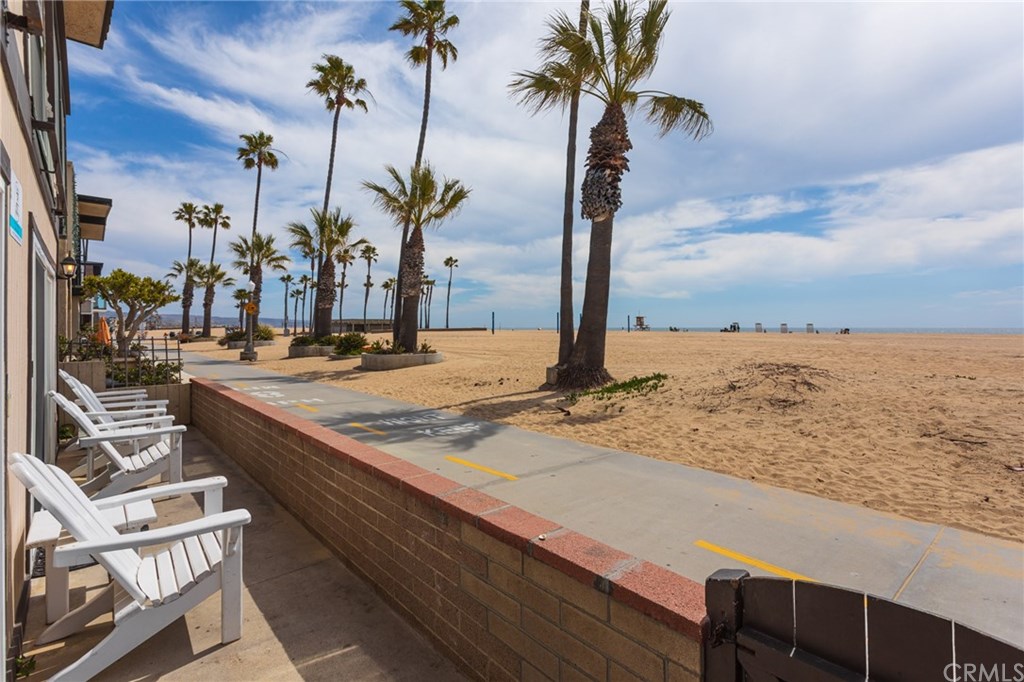 1514 West Oceanfront Newport Beach, CA 92663 - Photo 7 of 63