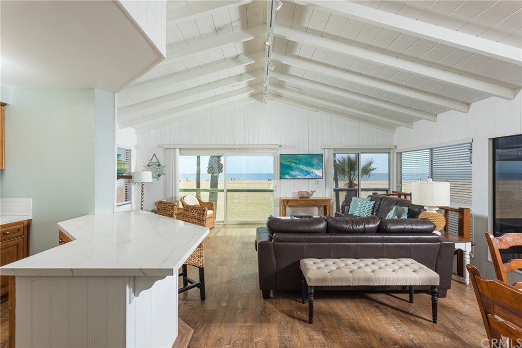 1514 West Oceanfront Newport Beach, CA 92663 - Photo 10 of 63