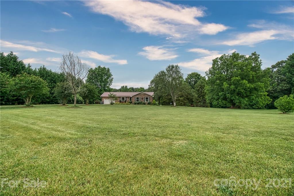 7373 Forney Hill Road Denver, NC 28037 - Photo 26 of 28 Gallery Image 26