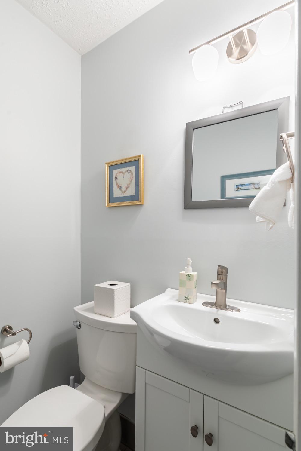 1837 Post Oak Trail Reston, VA 20191 - Photo 19 of 49