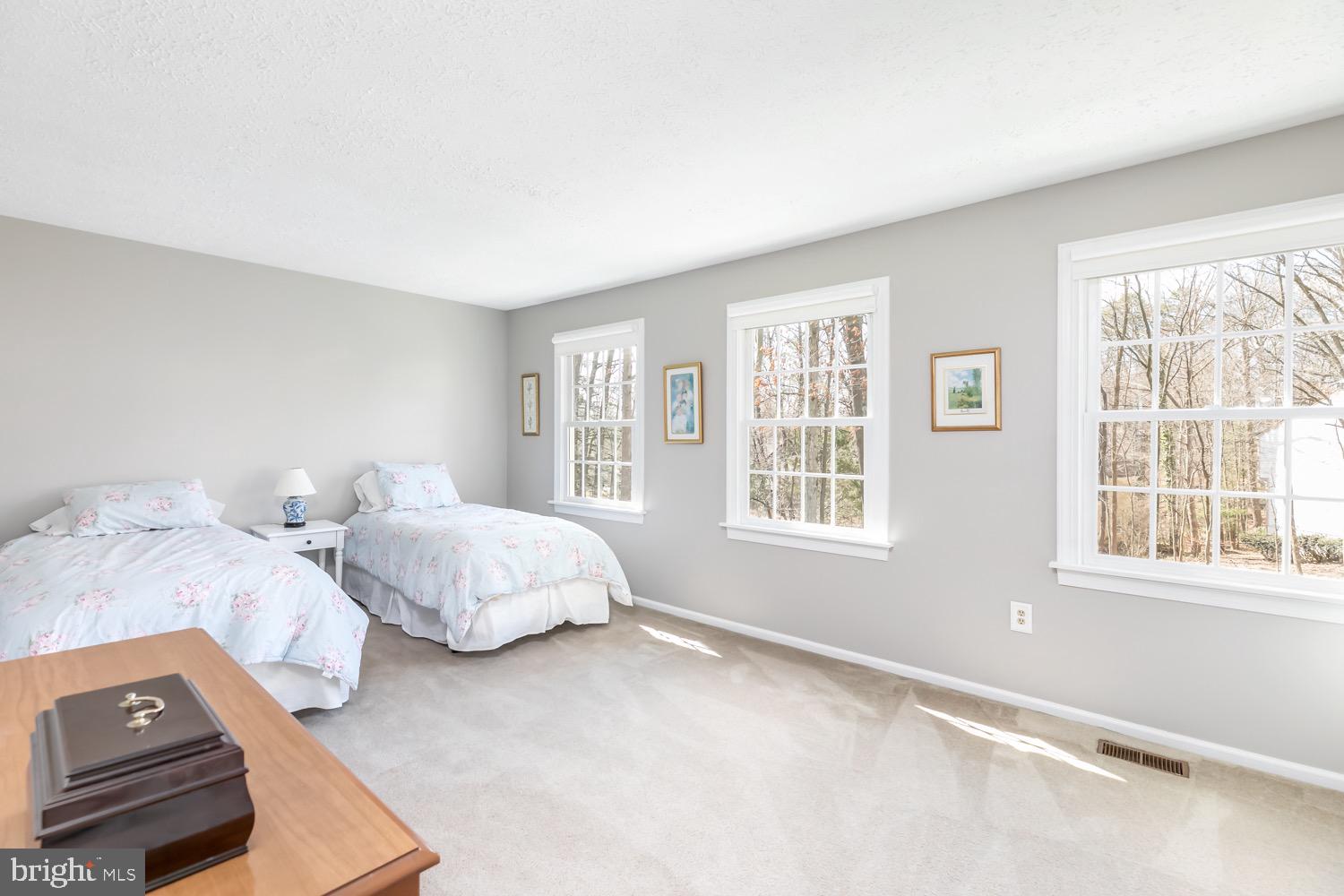 1837 Post Oak Trail Reston, VA 20191 - Photo 23 of 49