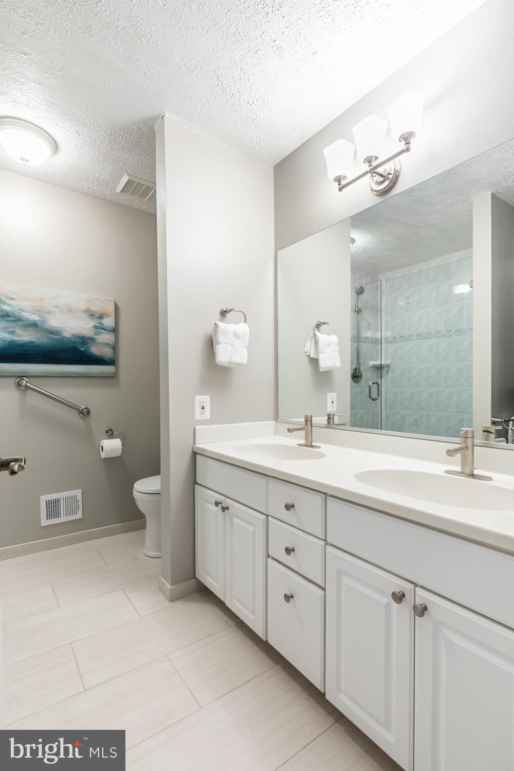 1837 Post Oak Trail Reston, VA 20191 - Photo 26 of 49