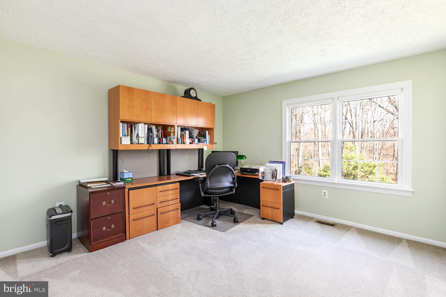 1837 Post Oak Trail Reston, VA 20191 - Photo 30 of 49