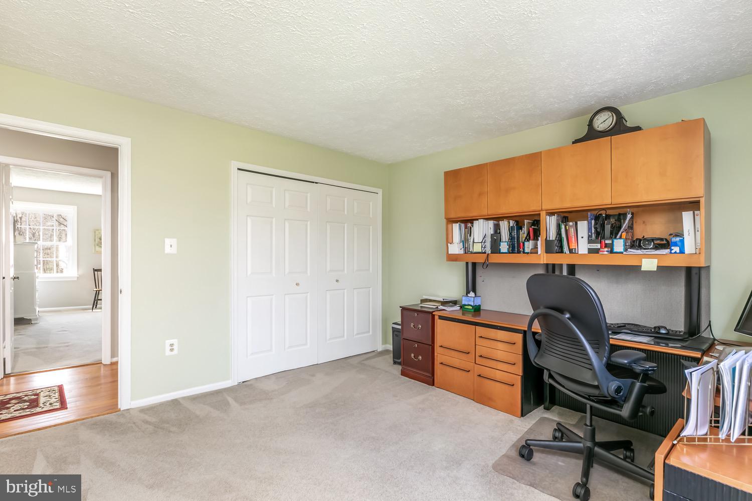 1837 Post Oak Trail Reston, VA 20191 - Photo 31 of 49