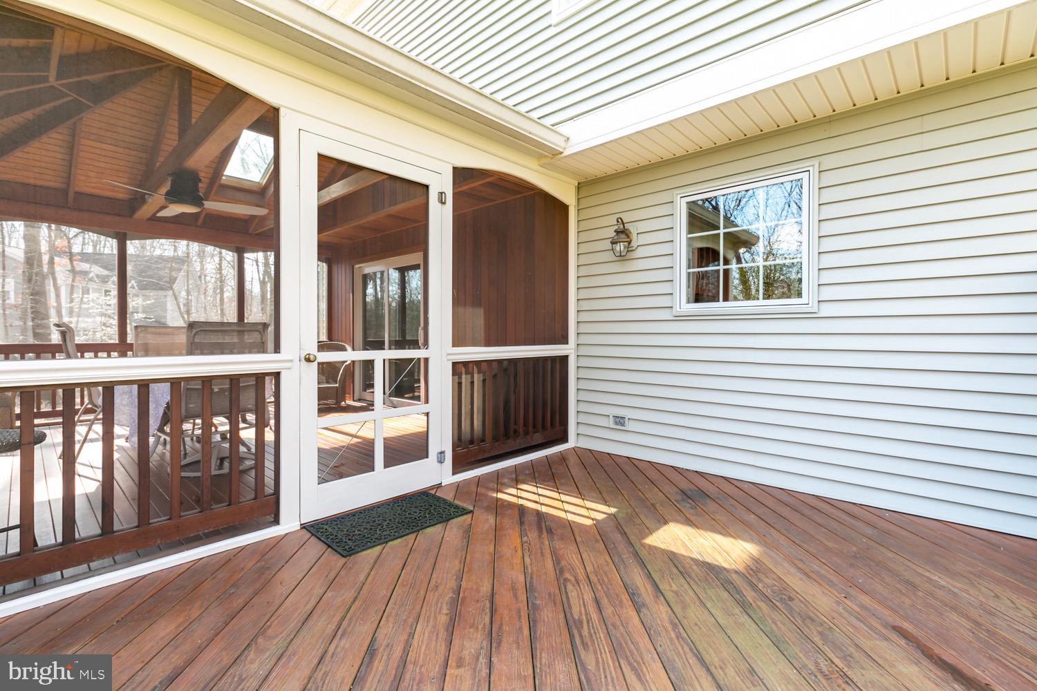 1837 Post Oak Trail Reston, VA 20191 - Photo 41 of 49