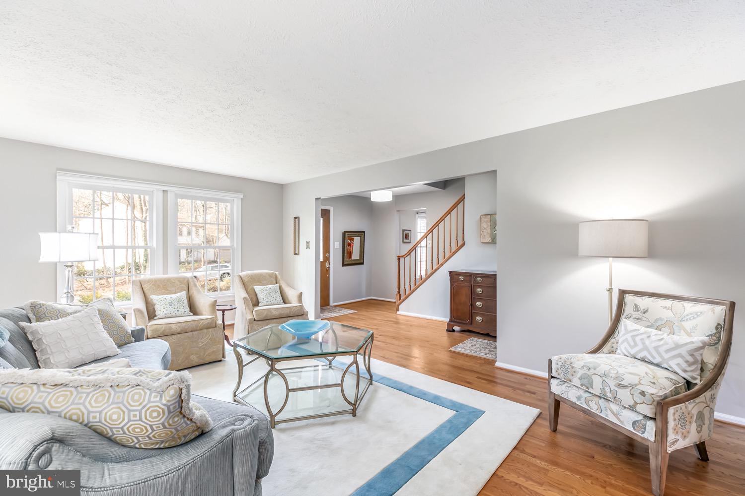 1837 Post Oak Trail Reston, VA 20191 - Photo 9 of 49