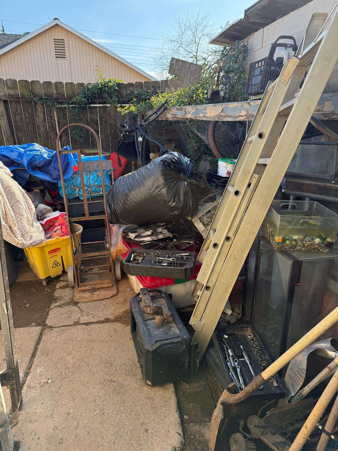 7205 Chesney Way Rio Linda, CA 95673 - Photo 22 of 37 a view of outdoor space with seating