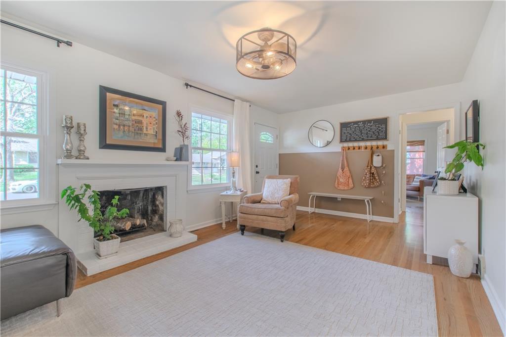 13517 Lowell Avenue Grandview, MO 64030 - Photo 1 of 52