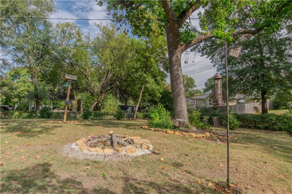 13517 Lowell Avenue Grandview, MO 64030 - Photo 16 of 52