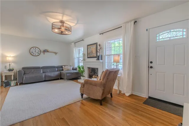 $325,000 | 13517 Lowell Avenue, Grandview, MO 64030