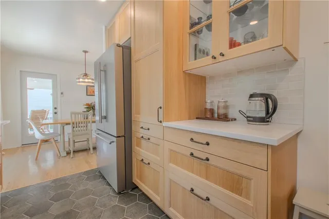 $325,000 | 13517 Lowell Avenue, Grandview, MO 64030