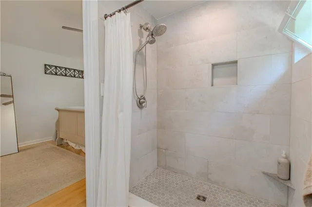 $325,000 | 13517 Lowell Avenue, Grandview, MO 64030