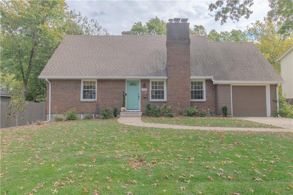 13517 Lowell Avenue Grandview, MO 64030 - Photo 6 of 52