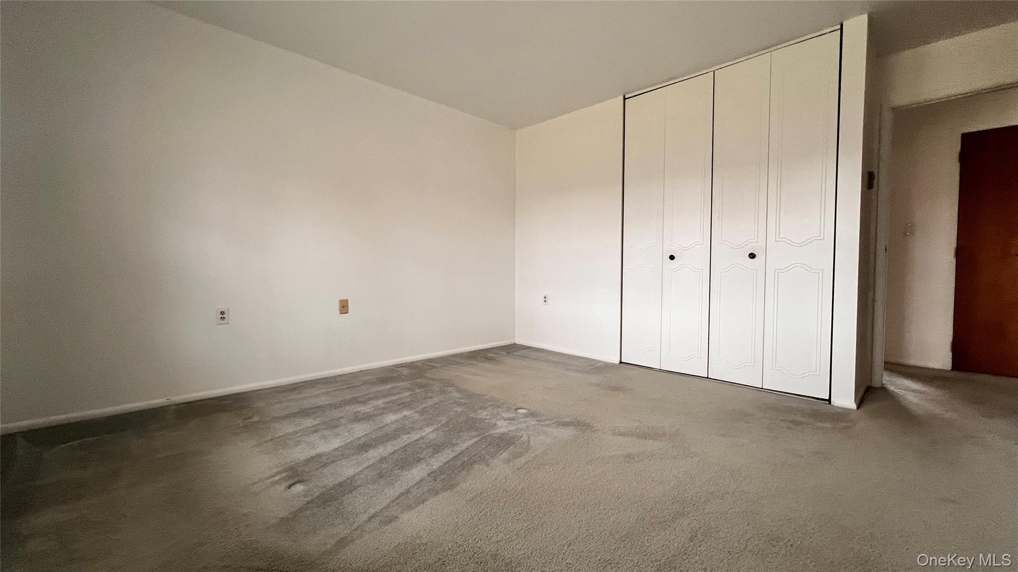 72 Enfield Court, Unit A Ridge, NY 11961 - Photo 13 of 15