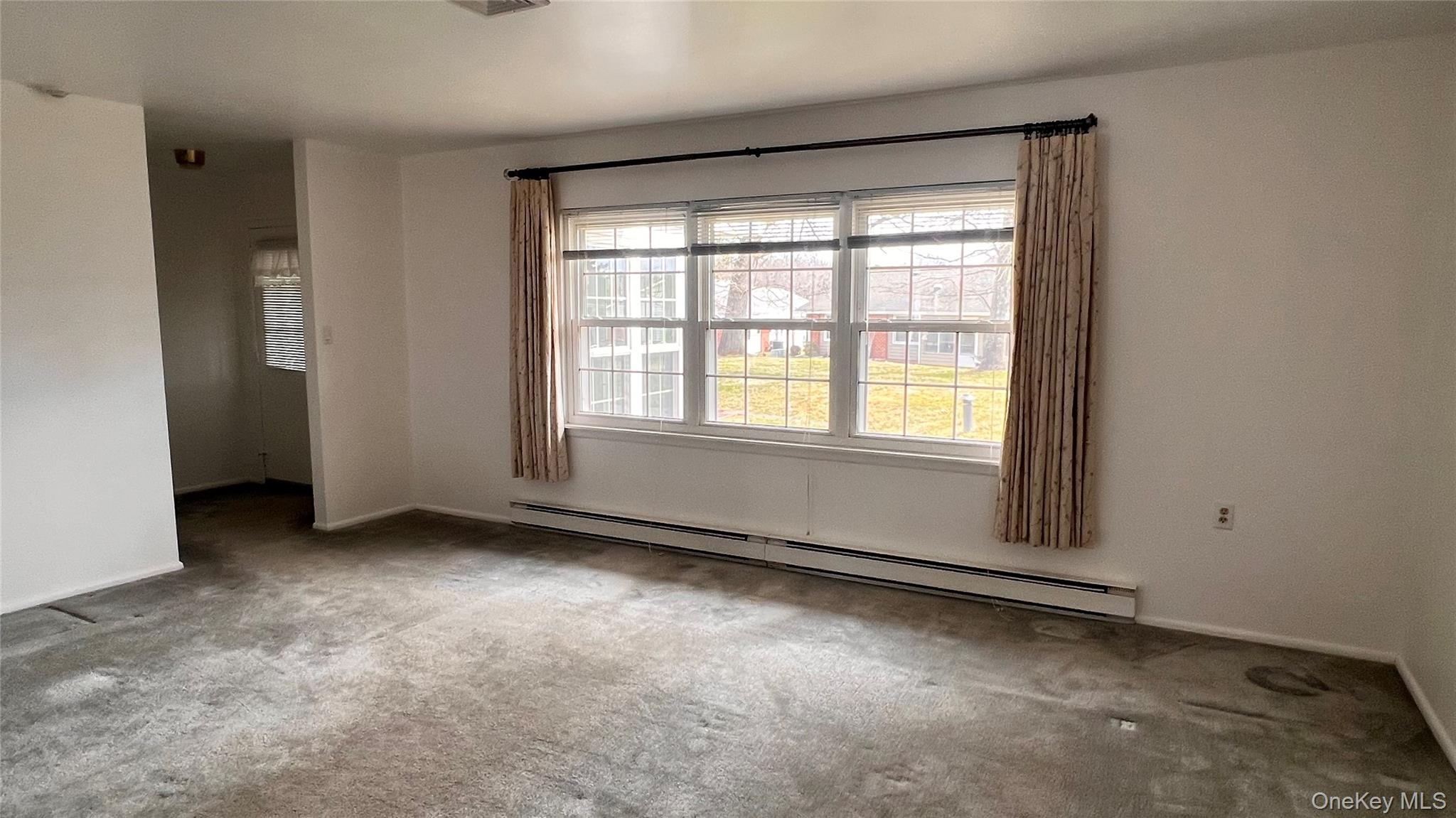 72 Enfield Court, Unit A Ridge, NY 11961 - Photo 9 of 15