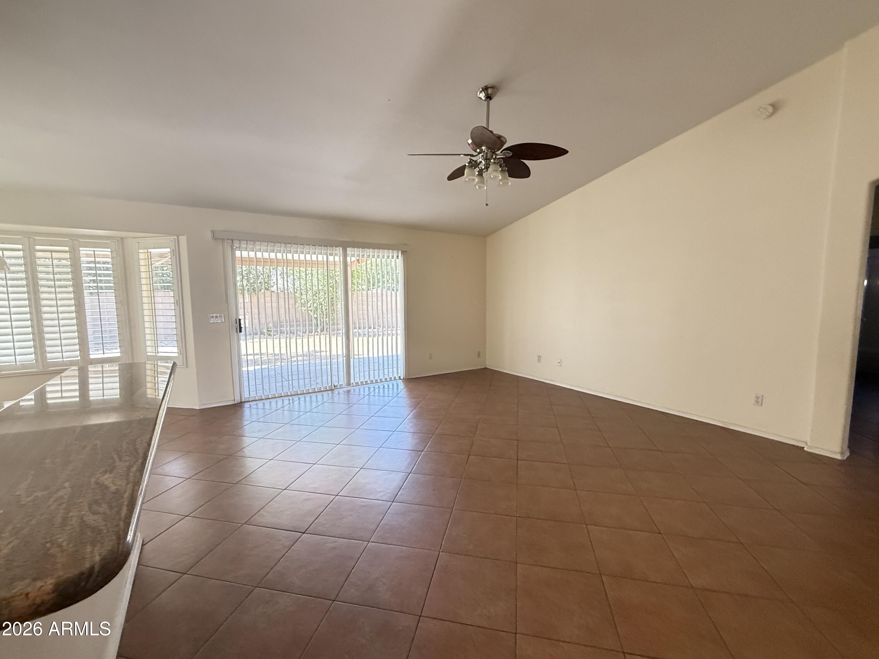 844 North Granite Street Gilbert, AZ 85234 - Photo 3 of 20 IMG_2980