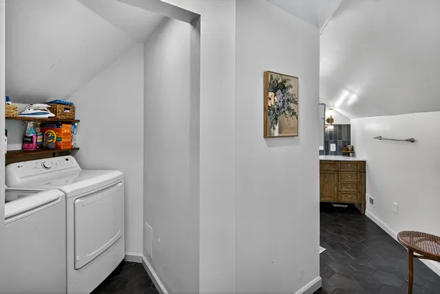 $339,900 | 103 North High Street, Rising Sun, IN 47040