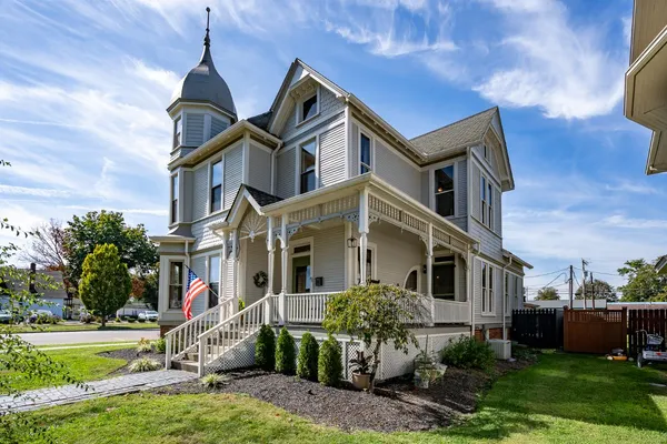 $330,000 | 103 North High Street, Rising Sun, IN 47040