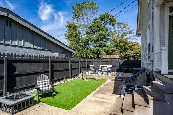 $330,000 | 103 North High Street, Rising Sun, IN 47040