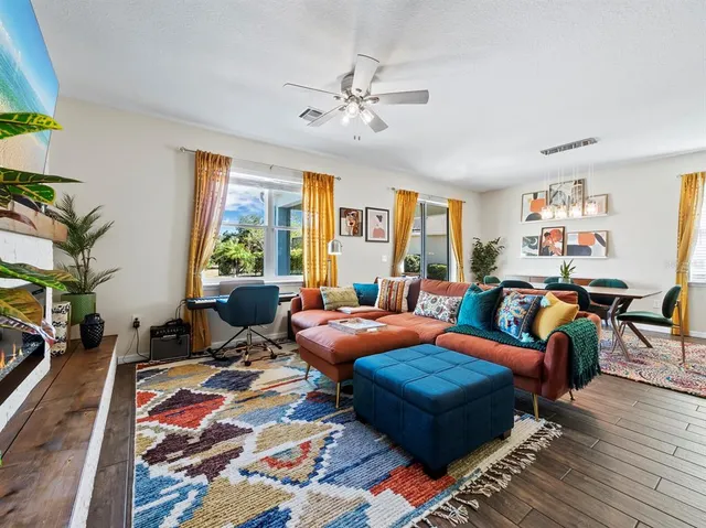 $749,900 | 7918 Peaceful Par Drive, Sarasota, FL 34241