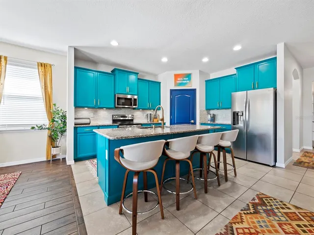 $749,900 | 7918 Peaceful Par Drive, Sarasota, FL 34241