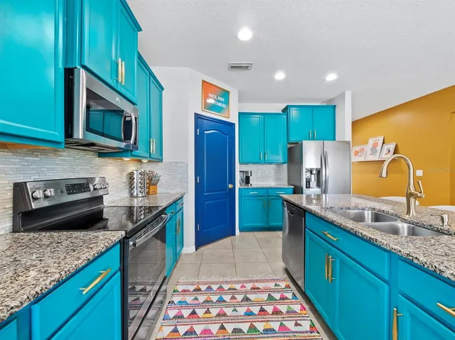 $749,900 | 7918 Peaceful Par Drive, Sarasota, FL 34241