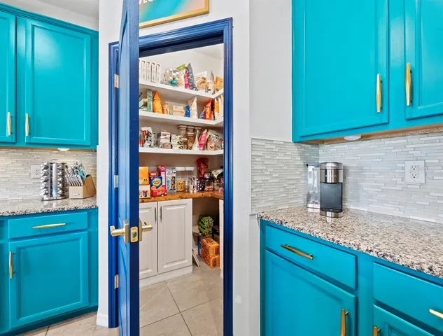 $749,900 | 7918 Peaceful Par Drive, Sarasota, FL 34241