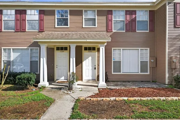 $1,700 | 11047 Black Swan Court, Seffner, FL 33584