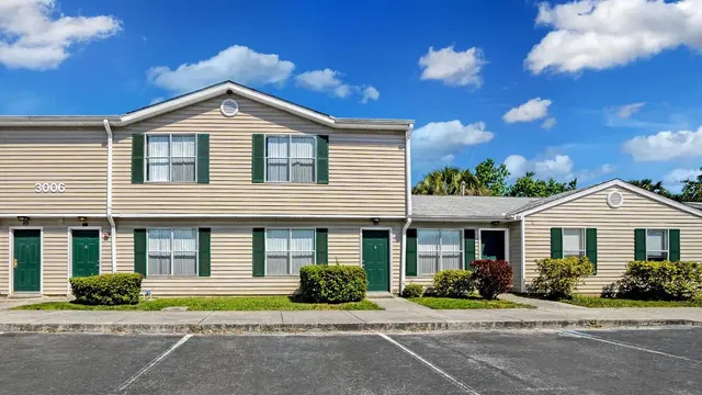 $1,699 | 3001 Fountainhead Circle, Melbourne, FL 32934