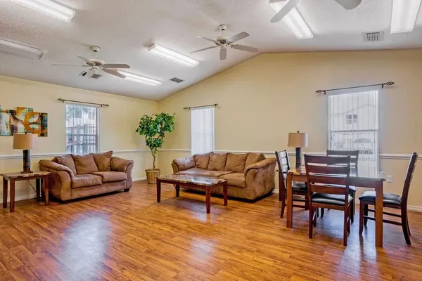 $1,699 | 3001 Fountainhead Circle, Melbourne, FL 32934