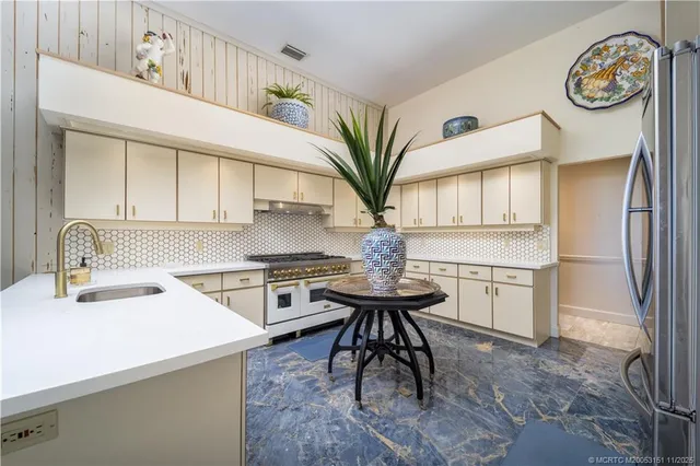 $1,395,000 | 6460 Southeast Winged Foot Drive, Stuart, FL 34997