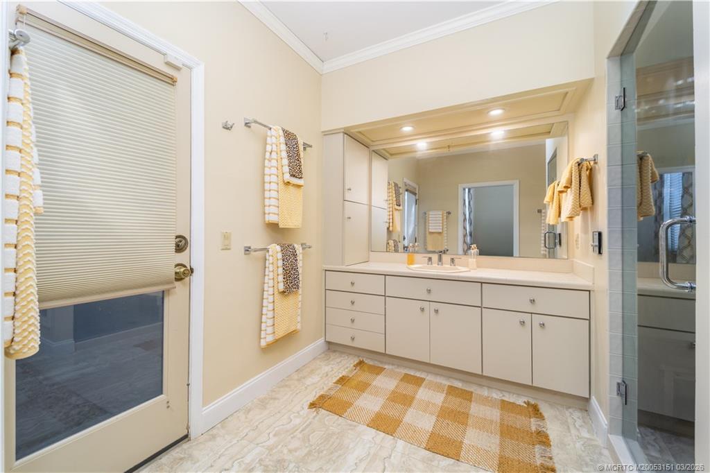 6460 Southeast Winged Foot Drive Stuart, FL 34997 - Photo 21 of 37 Guest bath