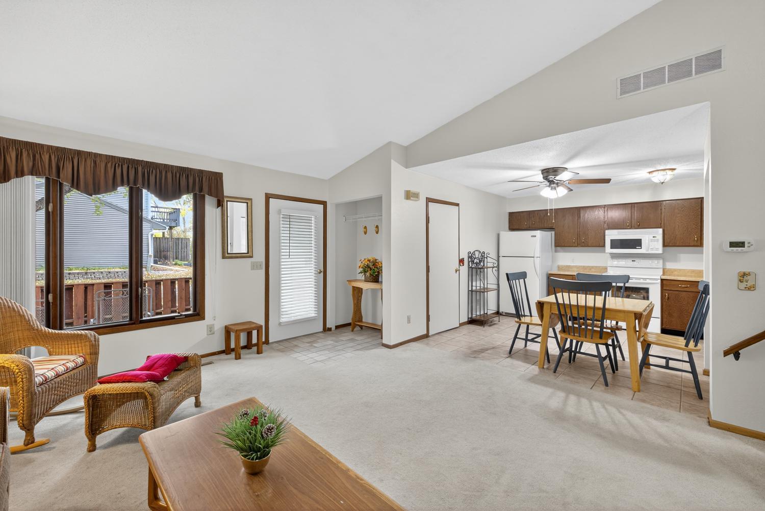 1763 3rd Avenue Southwest Rochester, MN 55902 - Photo 4 of 19