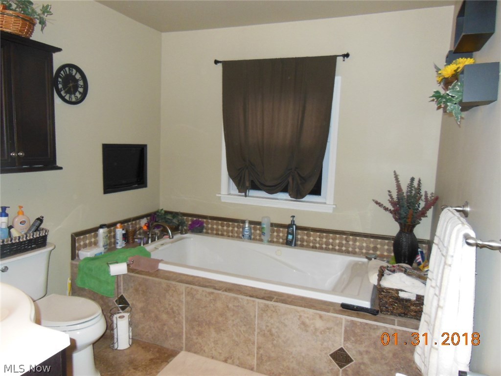 5490 State Road Parma, OH 44134 - Photo 10 of 12