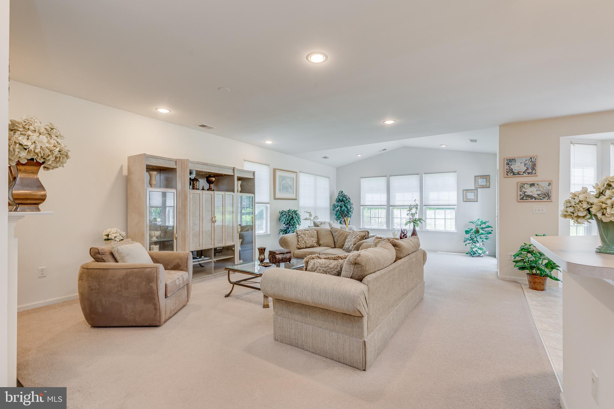 14 Fitzgerald Lane Columbus, NJ 08022 - Photo 17 of 42