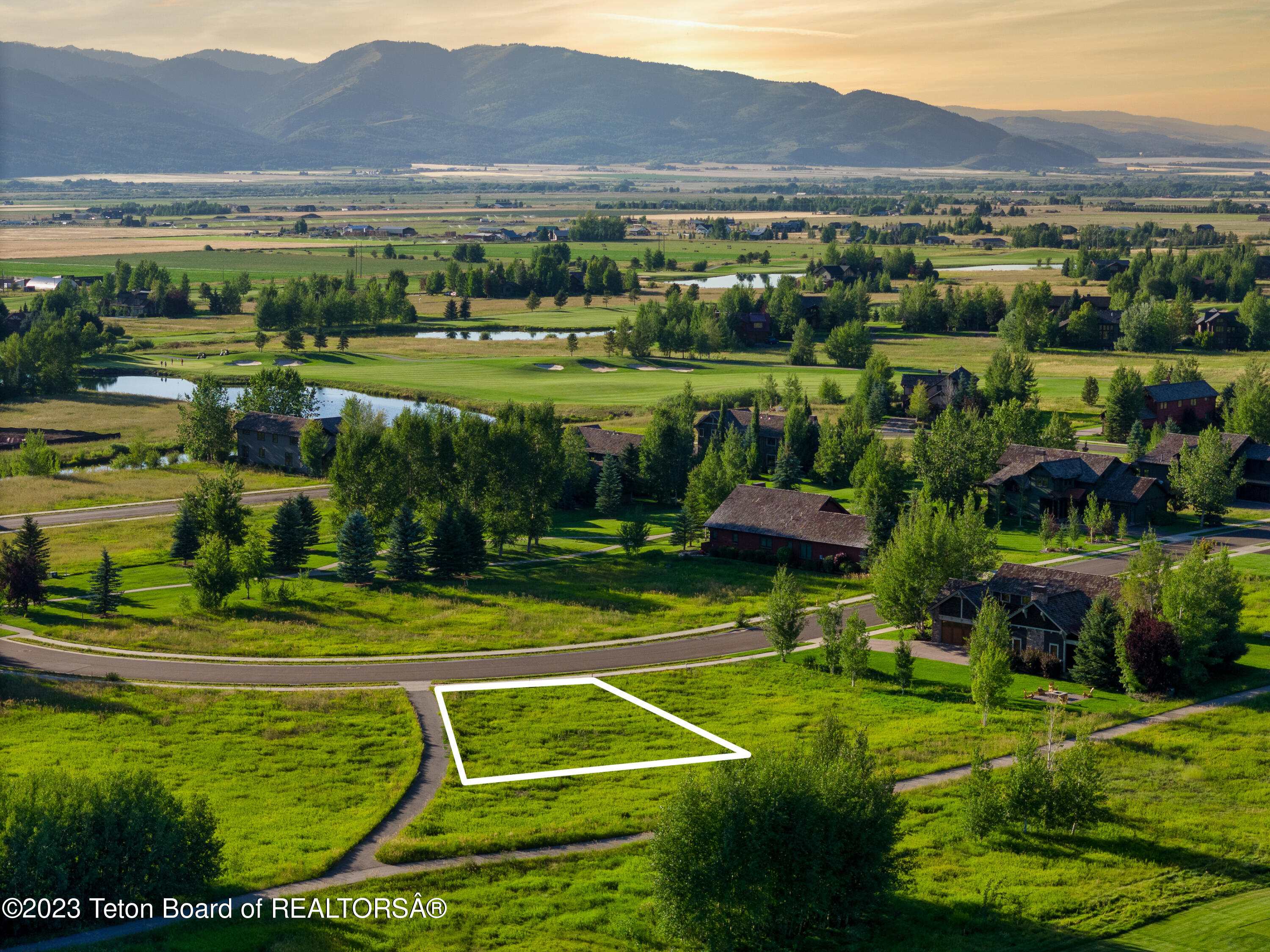 111 Cluff Lane Victor, ID 83455 - Photo 16 of 40 111 Cluff-24
